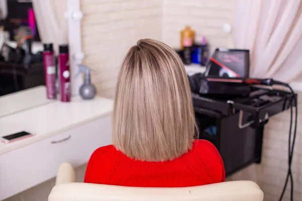 Female Back Short Ombre Blonde Hair Hairdressing Salon Stock Picture
