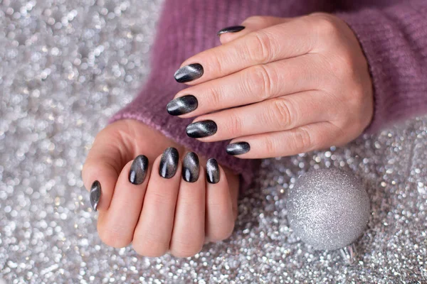 Beautiful Female Hands Fashion Manicure Nails Black Gel Polish Glitter — Stock Photo, Image