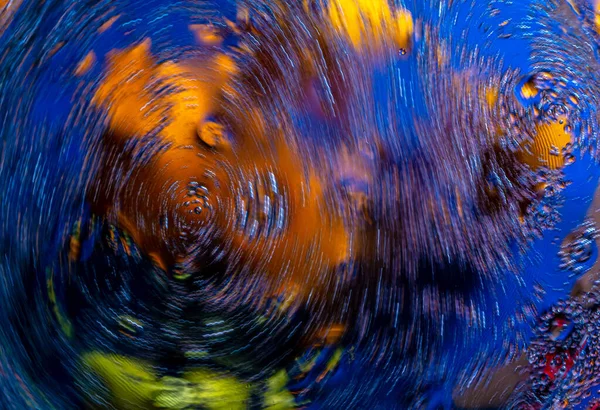 Fundo Abstrato Com Círculos Brilhantes Imagem Colorida Gotas Óleo Água — Fotografia de Stock