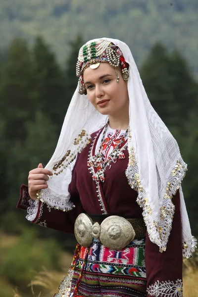 Koprivshtica Bulgaria August 2022 People Traditional Folk Costume National Folklore — Fotografia de Stock