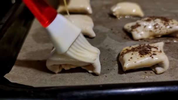 View Puff Pastry Pockets Baking Tray Which Egg Painted — Stockvideo