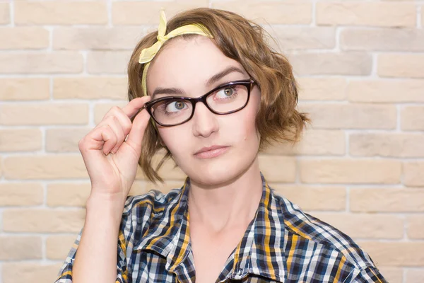 Chica con gafas —  Fotos de Stock