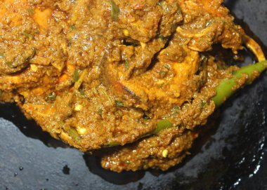 Kemiksiz tawa tavuğunun yakın çekimi.