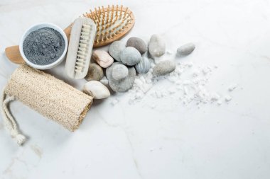 Spa salonu konsepti. Dinlen ve akıl sağlığına bak. Vücut bakımı. Rahatlama, dinlenme, spa tedavisi, yavaş yaşam.