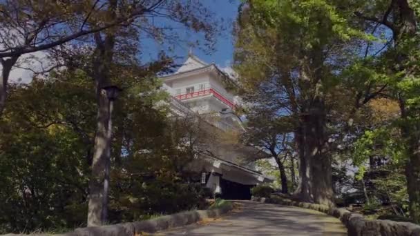Uitzicht Het Kasteel Van Kubota Akita Een Prachtige Winderige Dag — Stockvideo