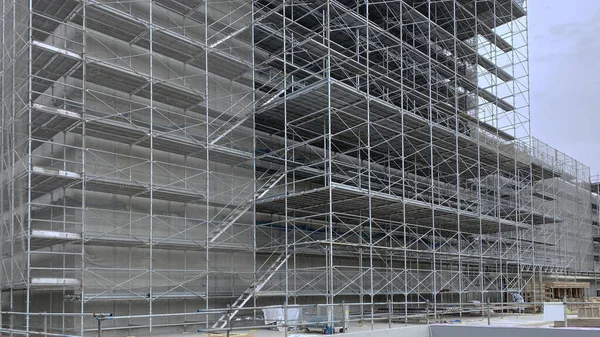 Large Scaffold Construction Site — Stockfoto