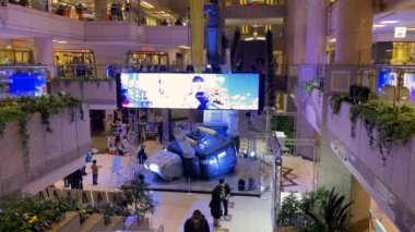 Gundan, Yokohama arazi işaretleme kulesinde sergilendi. Gundan, Japonya 'da çok popüler bir manga.