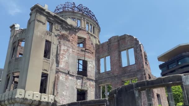 Άποψη Της Ατομικής Βόμβας Dome Μόνο Κτίριο Αριστερά Στέκεται Στην — Αρχείο Βίντεο