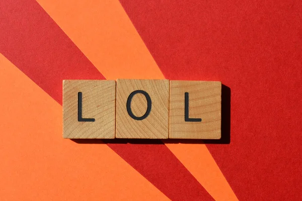 Kijk Acroniem Voor Laughing Out Luid Houten Alfabet Letters Geïsoleerd — Stockfoto