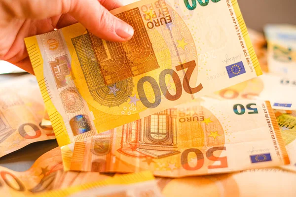 Pieniądze Rękach Wydatki Dochody Krajach Europejskich Waluta Euro Płatności Gotówkowe — Zdjęcie stockowe