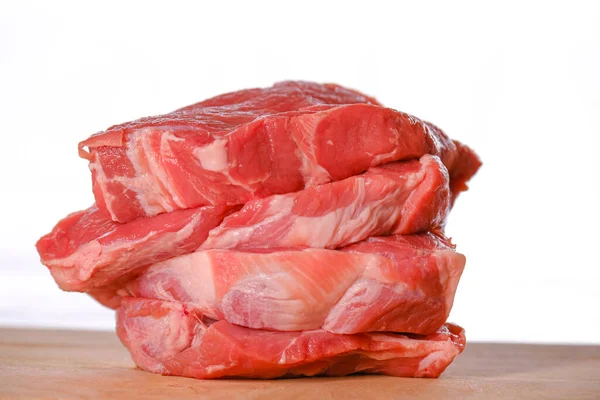 Κρέας Ξύλινη Επιφάνεια Κοπής Μαγειρεύοντας Προϊόντα Κρέατος Τεμαχισμένο Κρέας Μια — Φωτογραφία Αρχείου