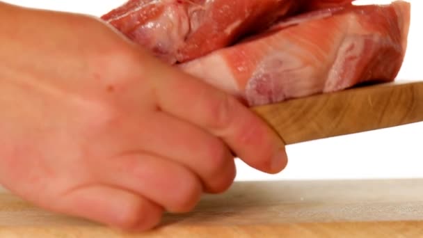 Raw Meat Wooden Cutting Board Hands Put Pieces Chopped Meat — Stockvideo