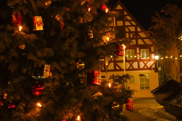 Weihnachtsbeleuchtung Platz Der Altstadt Mit Fachwerkhäusern Und Festlichem Dekoration Weihnachten — Stockfoto