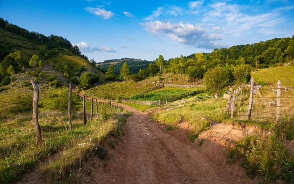 Julio 2021 Paisaje Fundatura Ponorului Día Soleado Verano — Foto de Stock