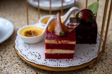 Kaynak menüsü Meyve Ekmeği Asya sokak yiyecekleri