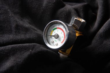 Arka plan teknolojisi üzerindeki Buhar Basıncını Ölçmek için Rüzgâr Ölçeği birim çubuğu Vintage Skalası