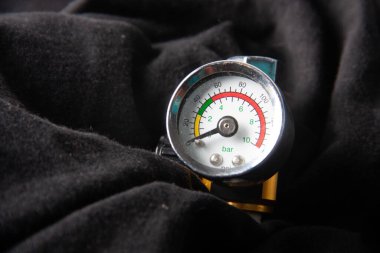 Arka plan teknolojisi üzerindeki Buhar Basıncını Ölçmek için Rüzgâr Ölçeği birim çubuğu Vintage Skalası