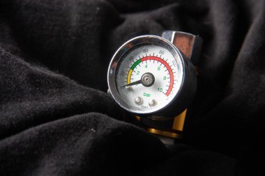 Arka plan teknolojisi üzerindeki Buhar Basıncını Ölçmek için Rüzgâr Ölçeği birim çubuğu Vintage Skalası