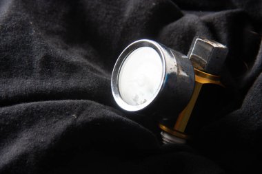 Arka plan teknolojisi üzerindeki Buhar Basıncını Ölçmek için Rüzgâr Ölçeği birim çubuğu Vintage Skalası
