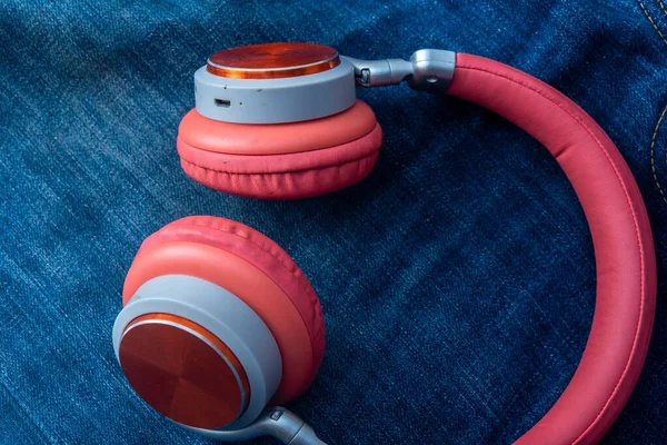 Headphones System Vifi9 Chanan Omnidirectional System Denim Fabric Fashion Technology — 스톡 사진