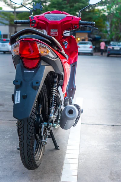 Κόκκινες Μοτοσικλέτες Οδήγησε Σύστημα Auto Honda Τεχνολογία 110Cc Σύστημα Nonthaburi — Φωτογραφία Αρχείου