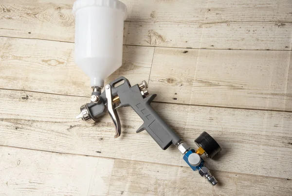 Image Painter Arm Hand Holding Industrial Size Spray Gun Used — Stock Photo, Image