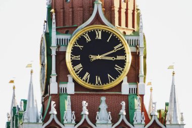Moskova Kremlin 'deki Spasskaya Kulesi, yakın çekim