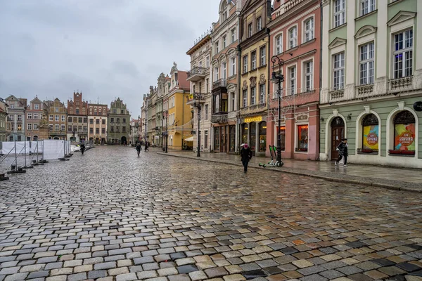 The Market square in the renaissance Old Town of Poznan, Poland — Stock Photo, Image