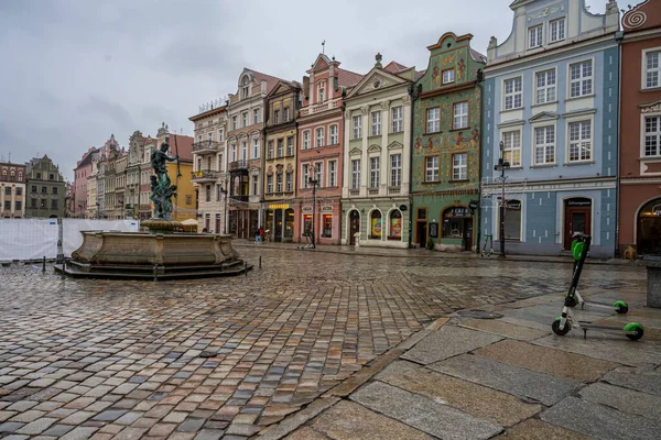 Рыночная площадь в эпоху Возрождения Старый город Познань, Польша — стоковое фото