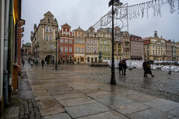 Der Marktplatz in der Renaissance-Altstadt von Poznan, Polen — Stockfoto