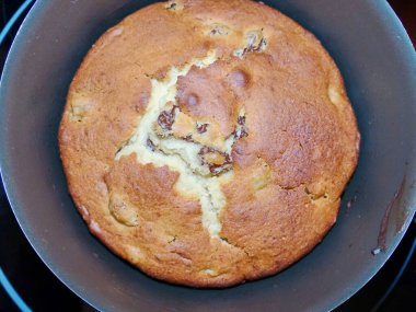 Geleneksel Paskalya kulişi. Paskalya (İsa 'nın Parlak Pazarı) en eski ve en önemli Hıristiyan bayramıdır.. 