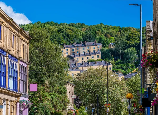 Blick Auf Die Hauptstraße Hebden Bridge Yorkshire Großbritannien Sommer — Stockfoto