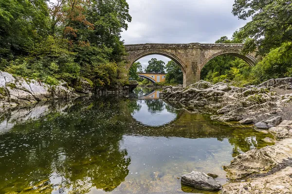 Widok Dół Rzeki Lune Kierunku Mostu Diabłów Mostu Drogowego Kirby — Zdjęcie stockowe