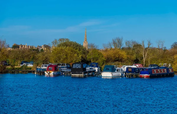 Pohled Oundle Marina Směrem Městu Jasného Zimního Dne — Stock fotografie