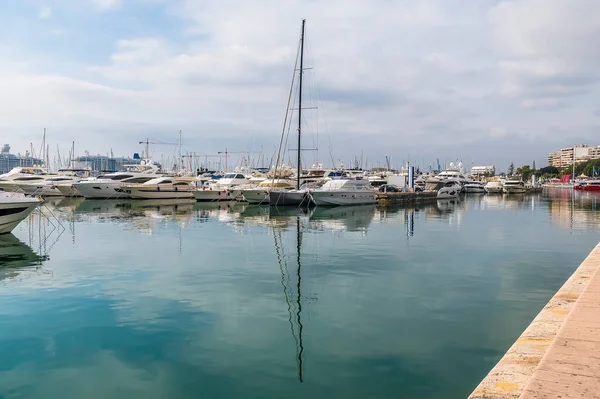 Uitzicht Jachthaven Het Centrum Van Alicante Een Lentedag — Stockfoto