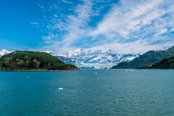 View Haenke Island Hubbard Glacier Disenchartment Bay Alaska Summertime —  Fotos de Stock