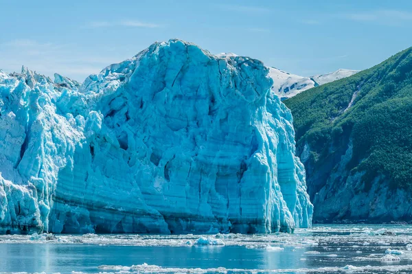 Pohled Čenich Hubbardova Ledovce Vyčnívající Létě Russella Fjorda Aljašce — Stock fotografie