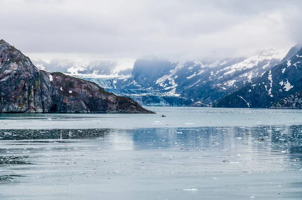 View Misty Upper Reaches Glacier Bay Reid Glacier Alaska Summertime — Zdjęcie stockowe