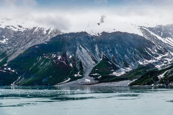 View Moraine Deposits Sides Glacier Bay Reid Glacier Alaska Summertime — Stock Photo, Image
