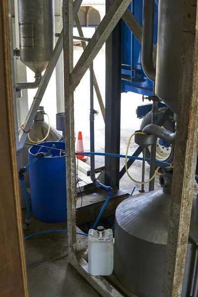 Lavendelöl Extraktionsmaschine Auf Lavendelfeld — Stockfoto
