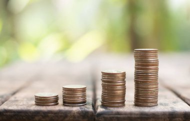 Tasarruf para kavramında bulanık arkaplan para.