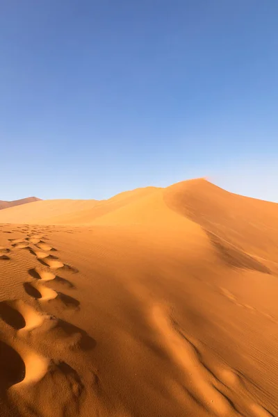 Huellas Duna Big Daddy Sossusvlei Parque Nacional Namib Naukluft Namibia — Foto de Stock