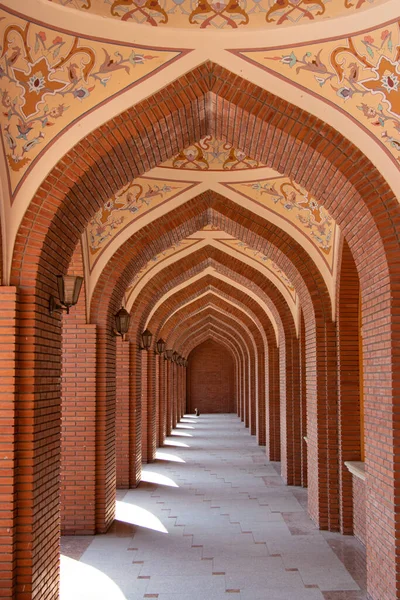 Detalhes da arquitetura islâmica da mesquita Imamzadeh na cidade de Ganja - Azerbaijão — Fotografia de Stock
