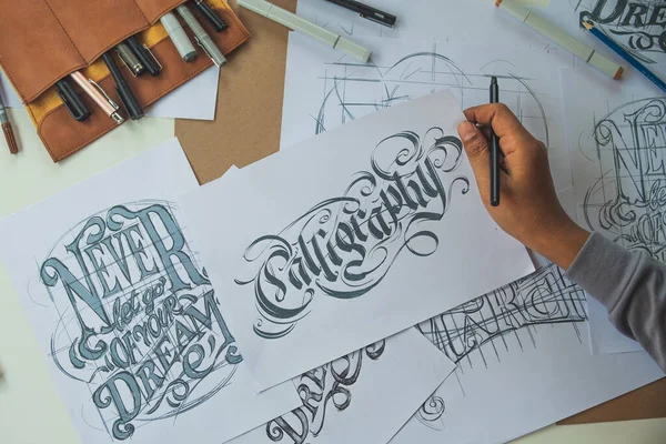 Typography Calligraphy Artist Designer Drawing Sketch Writes Letting Spelled Pen — Zdjęcie stockowe