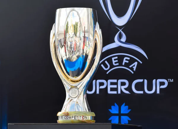 Kyiv Ukraine May 2018 Official Trophy Uefa Super Cup 2018 — ストック写真