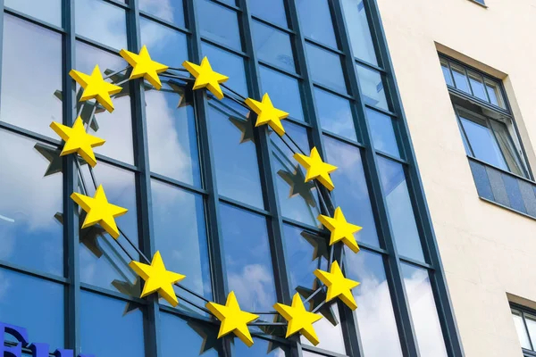 Vilnius Lithuania August 2019 Sign Golden Stars Shape Circle Facade — Stock Photo, Image