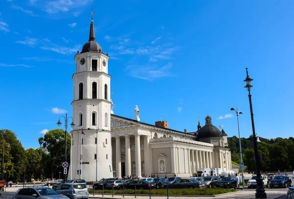 Vilnius Lithuania August 2019 Bell Tower Cathedral Cathedral Basilica Stanislaus — Stock Photo, Image