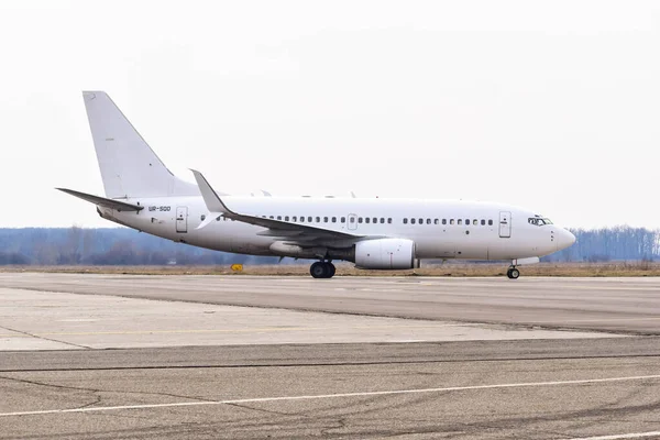 Poltava Ukraine March 2022 Boeing 737 Passenger Plane Poltava International —  Fotos de Stock