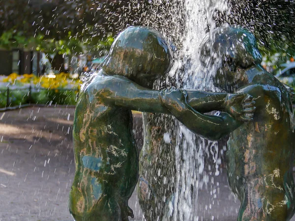 Statue bambino — Foto Stock