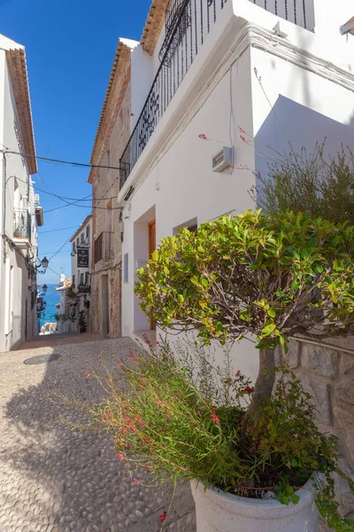 İspanya, Altea 'daki tarihi cadde